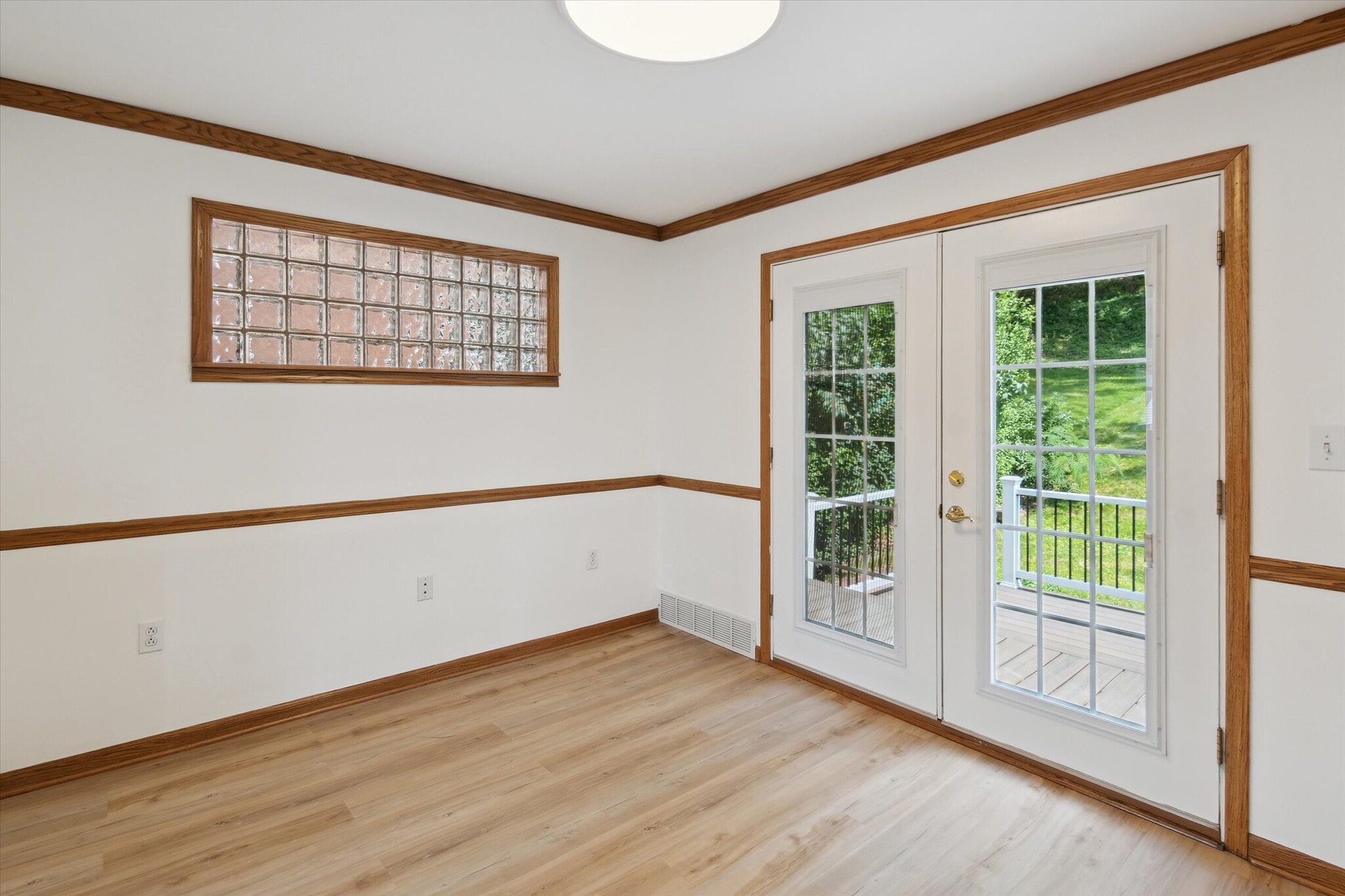 Building Photo - 4125 Tuxey Ave
