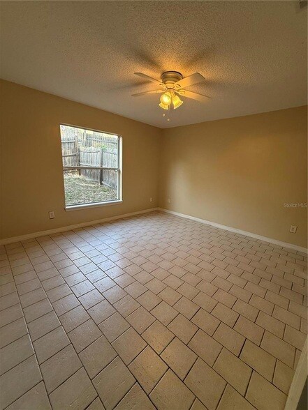 Building Photo - 776 Wolf Creek Ct
