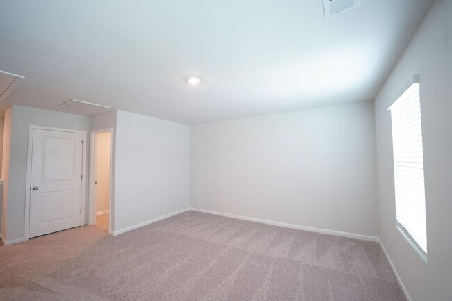 Building Photo - Available Soon!