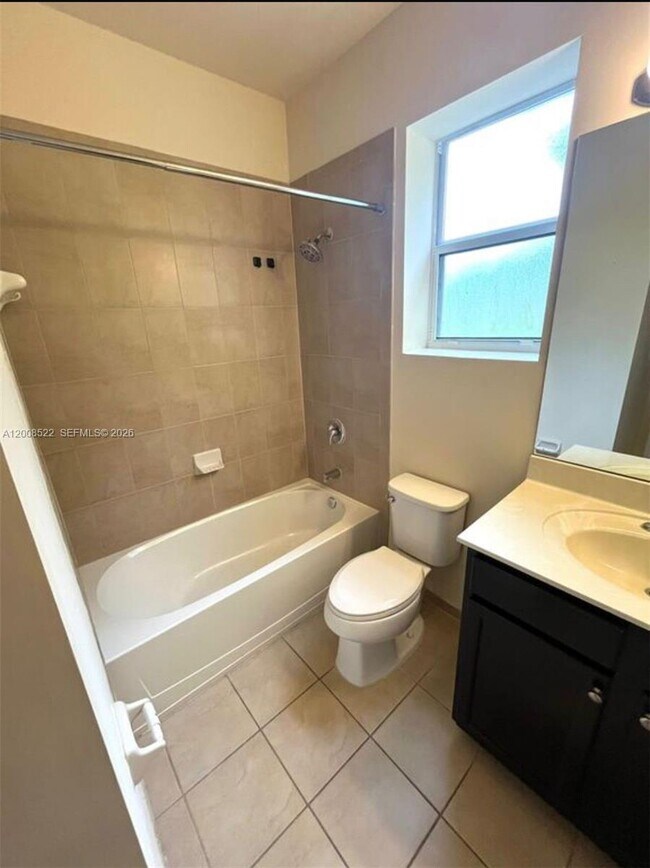 Building Photo - 9401 SW 172nd Ave