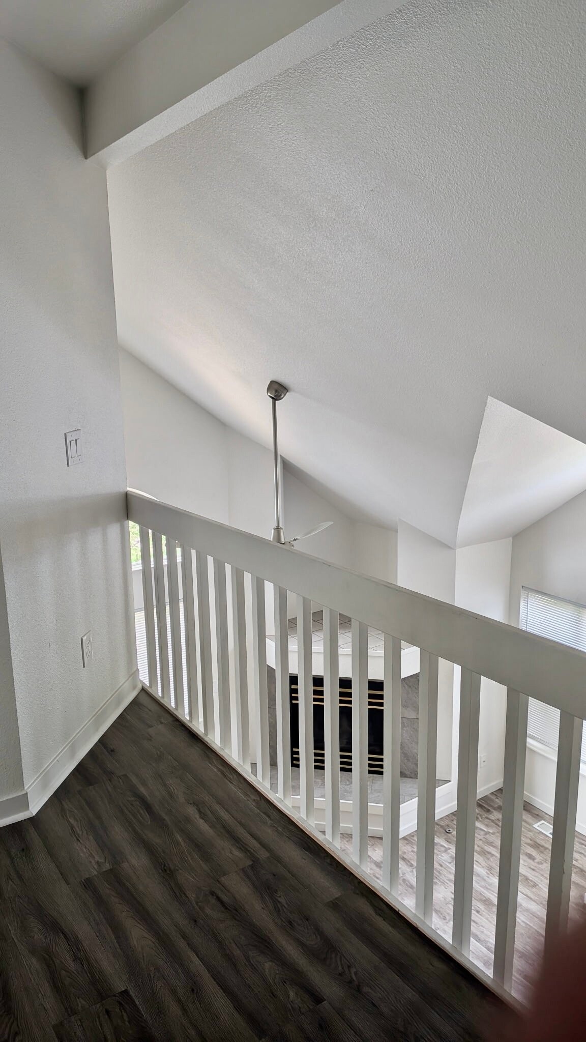Building Photo - 2929 Ross Dr
