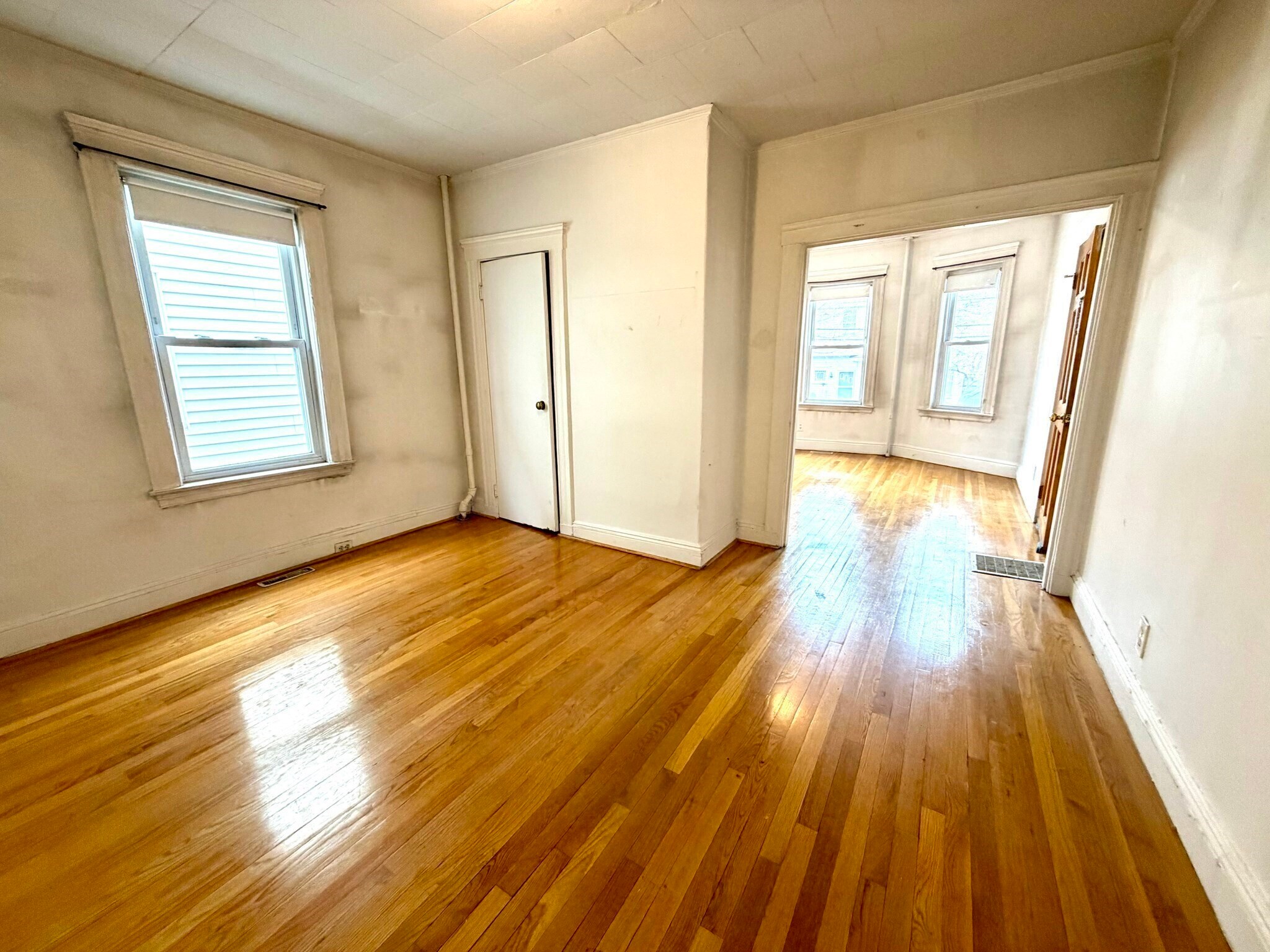 Building Photo - 8 Berkeley St