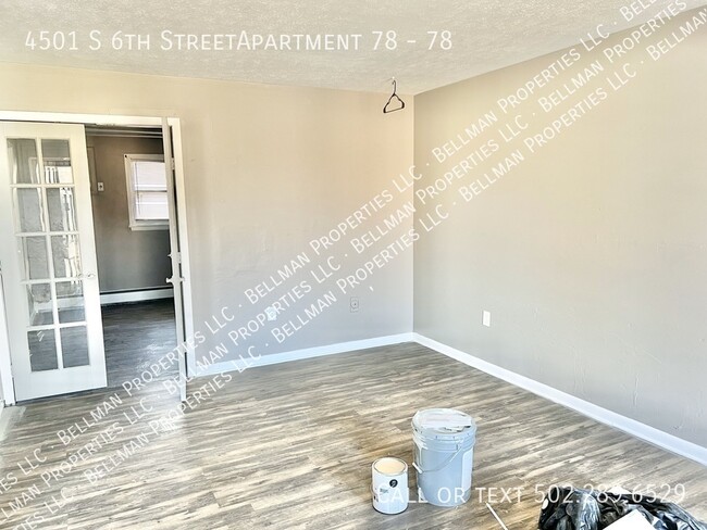 Building Photo - 4501 S 6th St