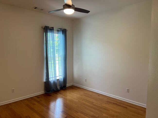 Building Photo - Gorgeous One-Level Ranch Style Home in The...