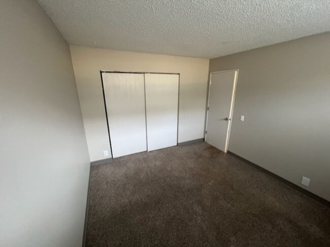 Building Photo - 2575 Irving Ct