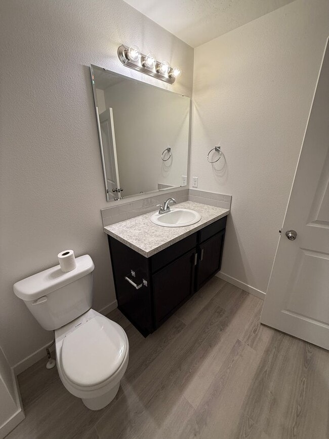 Building Photo - Half Off First Months Rent!- Unfurnished H...