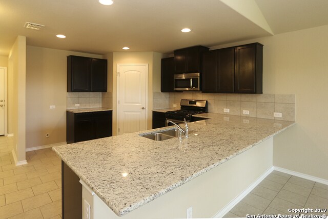 Building Photo - 8702 Hudson Holw