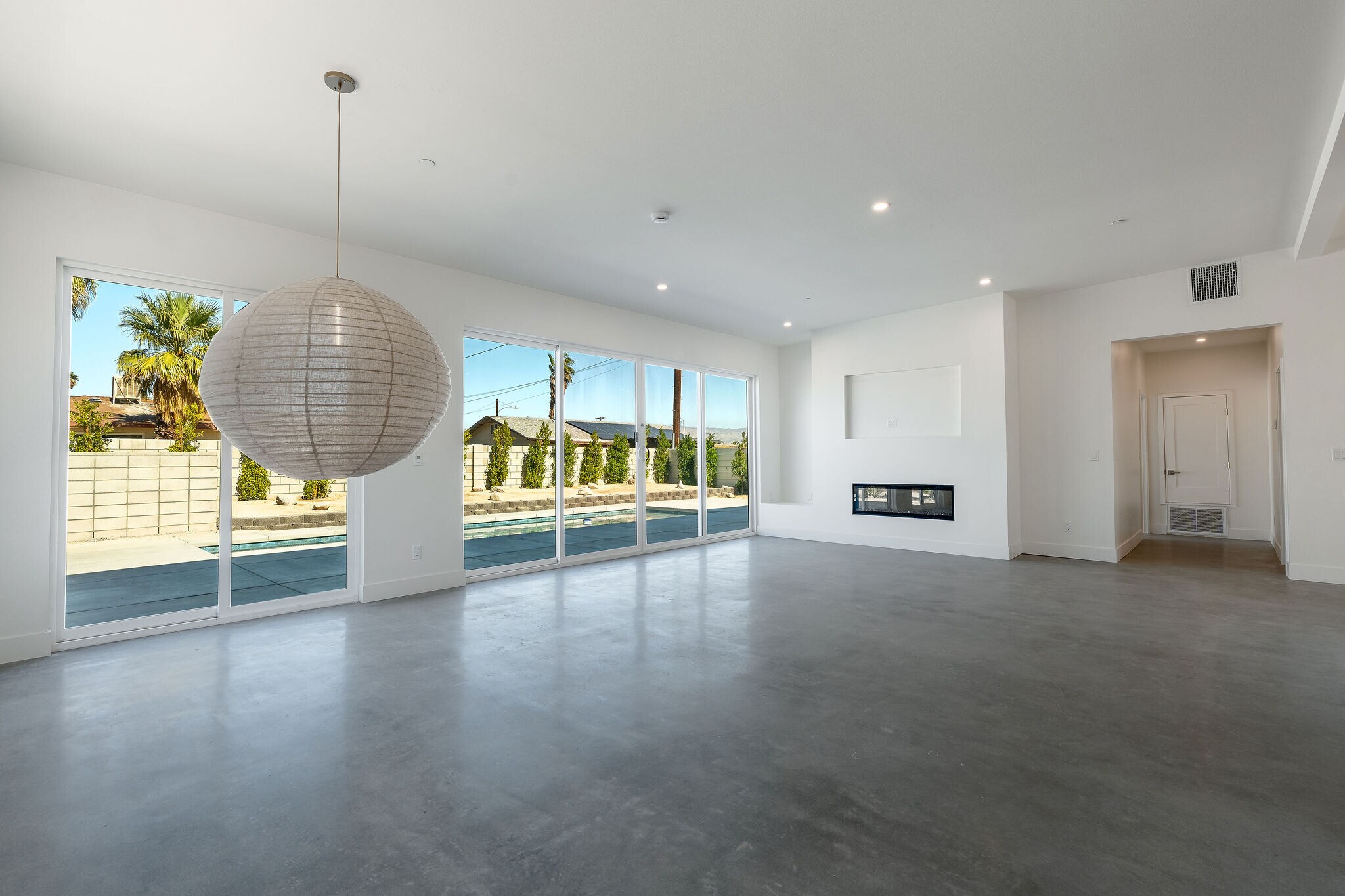 Building Photo - 416 Rosa Parks Rd