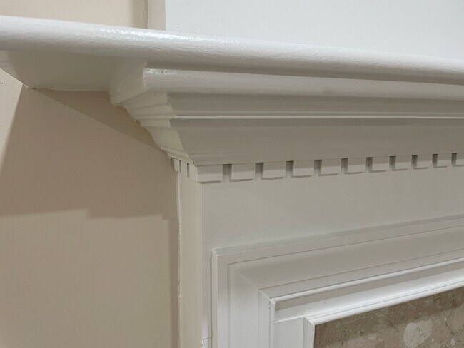 Building Photo - Elegant And Spacious 3 Bed 3.5 Bath Townhome In Vibrant Loudon Parkway Center