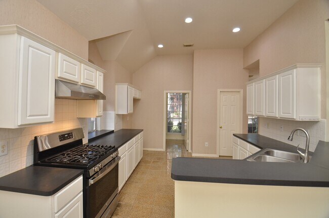 Building Photo - 8815 Barron Wood Cir E