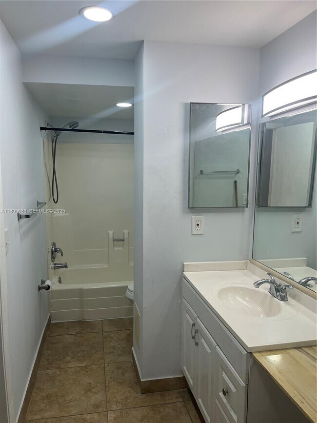 Building Photo - 2800 NW 56th Ave