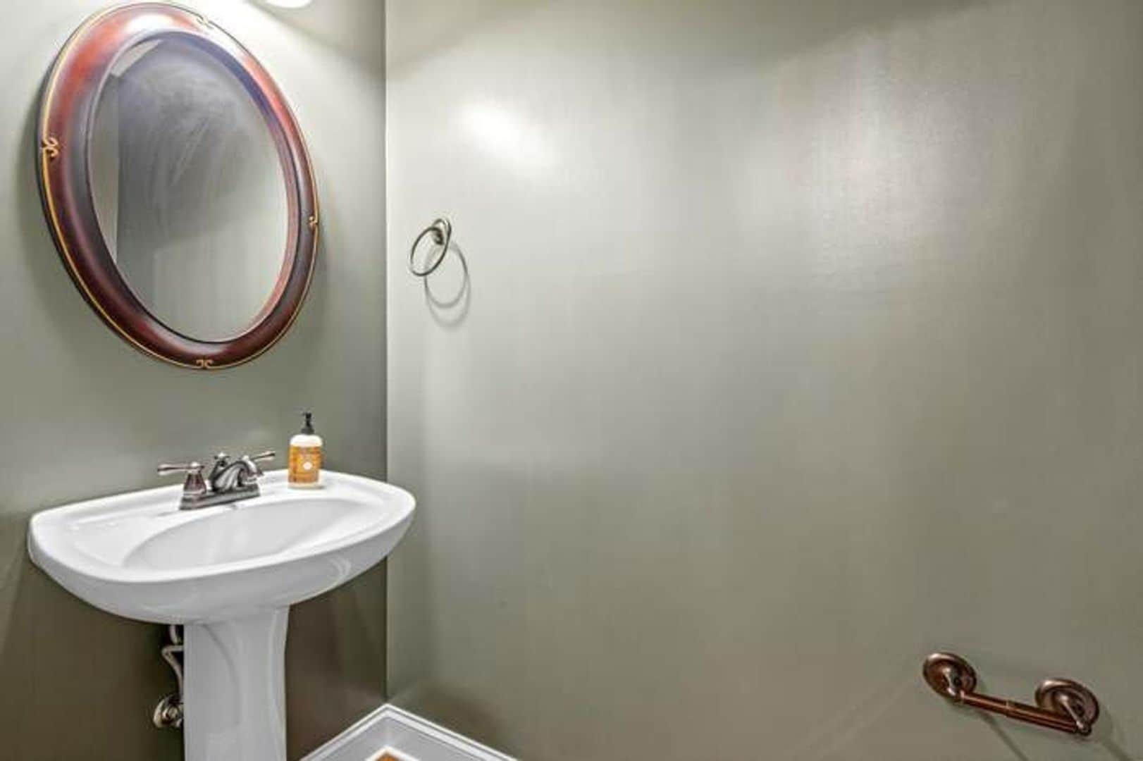 Building Photo - 7160 Neville Dr