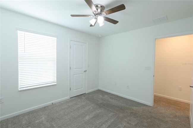 Building Photo - 1821 Heart Lk Dr