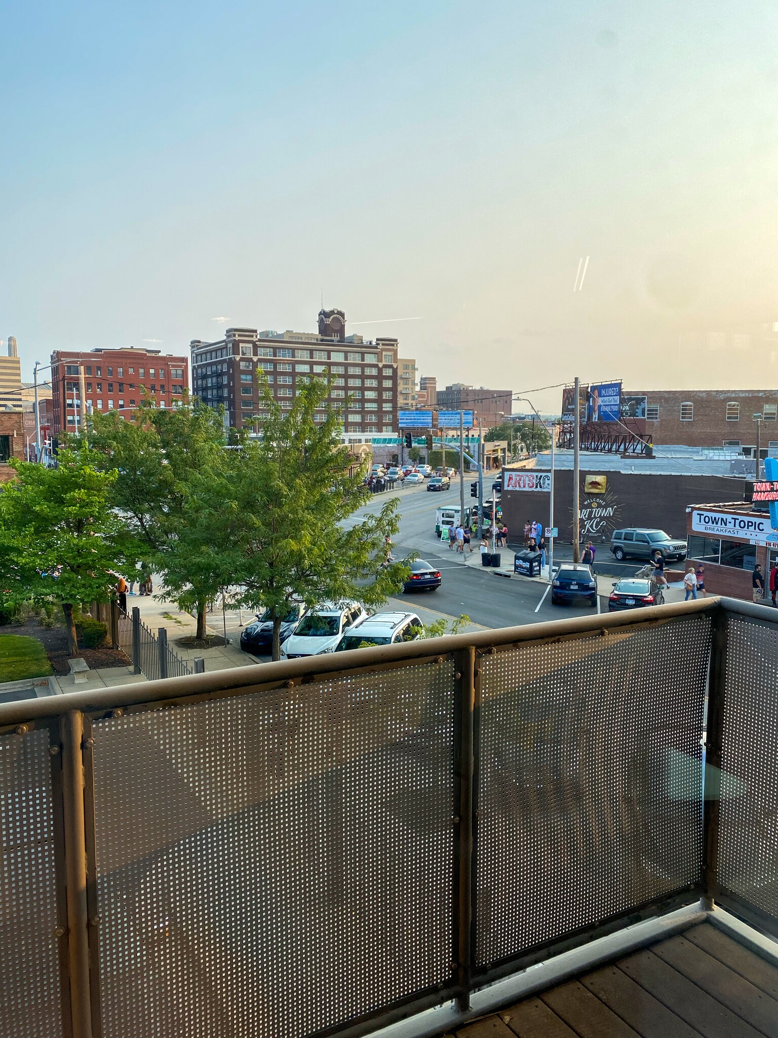 South facing balcony - 1819 Baltimore Ave