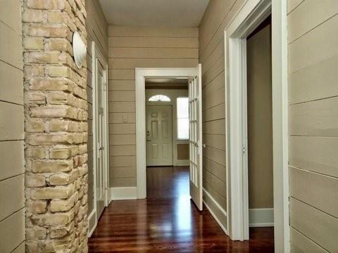 Building Photo - 2617 1/2 S 2nd St