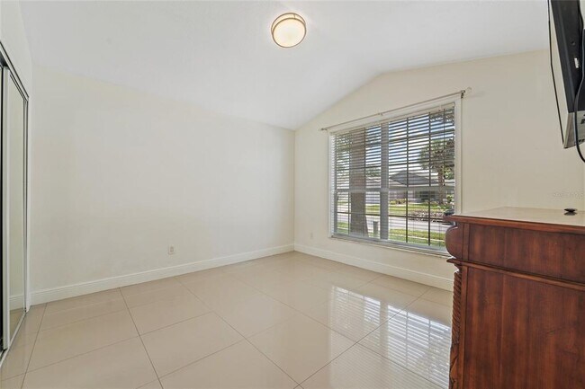 Building Photo - 7827 Myrtle Oak Ln