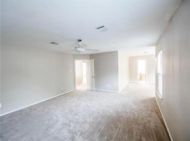 Building Photo - 1173 Forest Bluff Trail