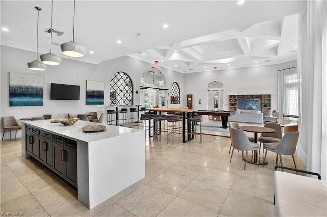 Building Photo - 7005 Romana Way