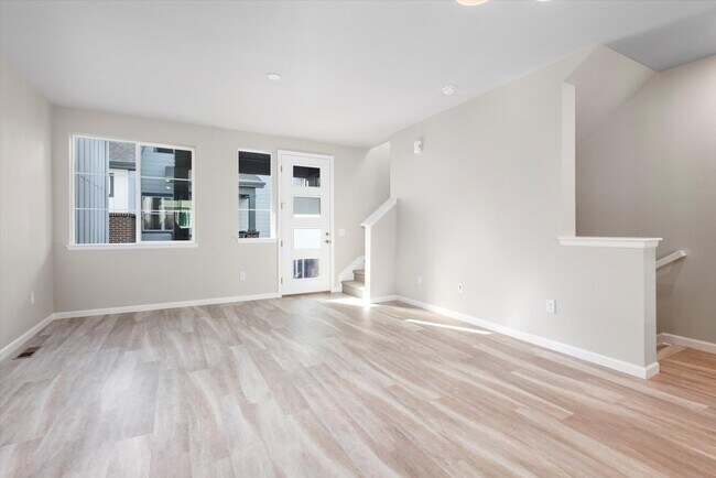 Building Photo - 1330 Hoyt St