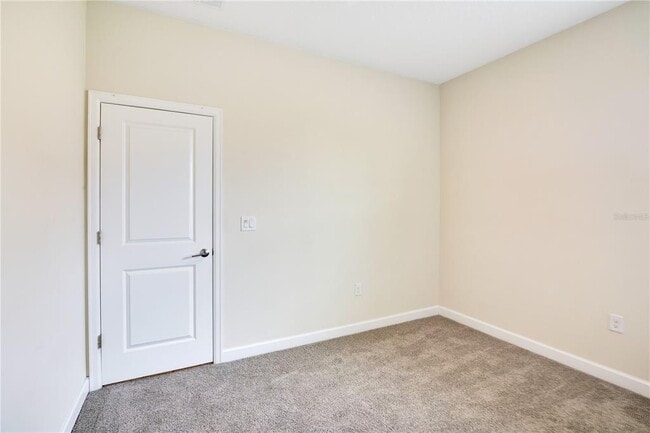 Building Photo - 223 Bergamot Lp