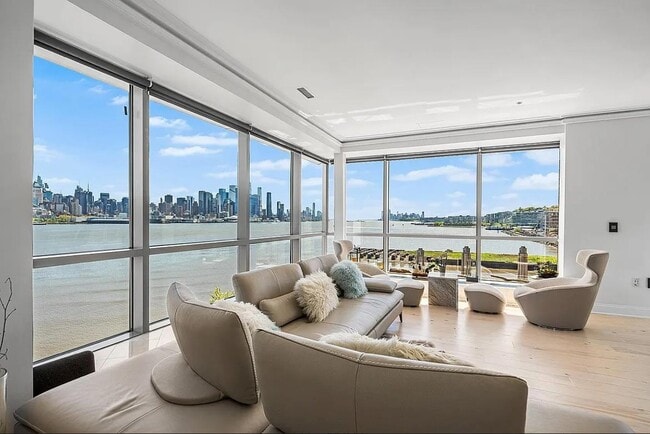 Building Photo - 20 Ave at Port Imperial