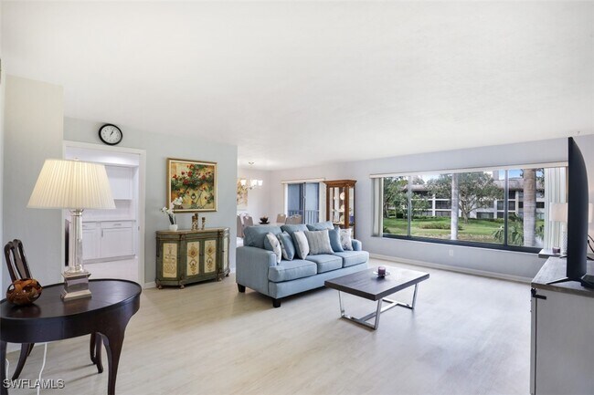 Primary Photo - 5954 Pelican Bay Blvd