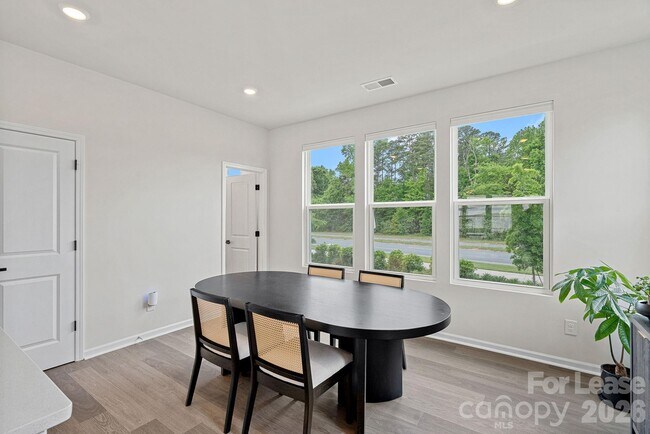 Building Photo - 2535 Otto Ln