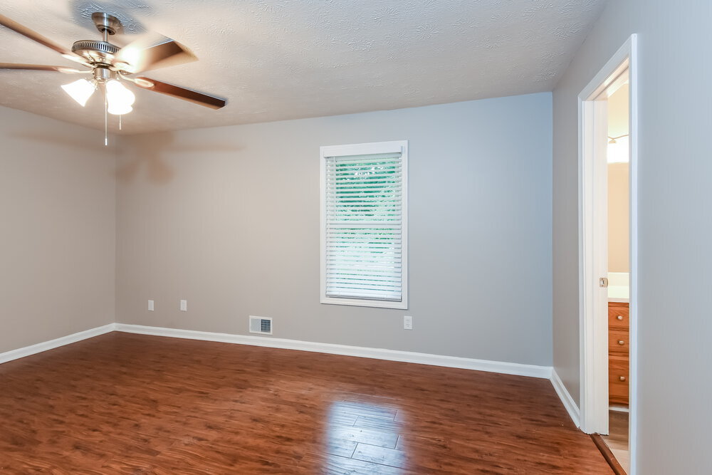 Building Photo - 4371 S Landing Dr