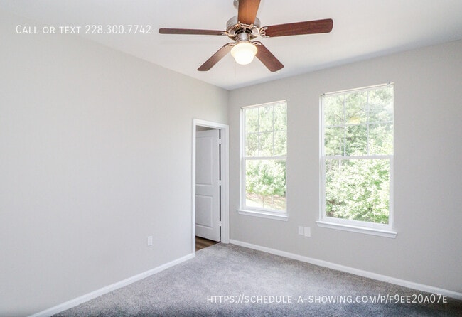 Building Photo - 511 Olive Branch Way