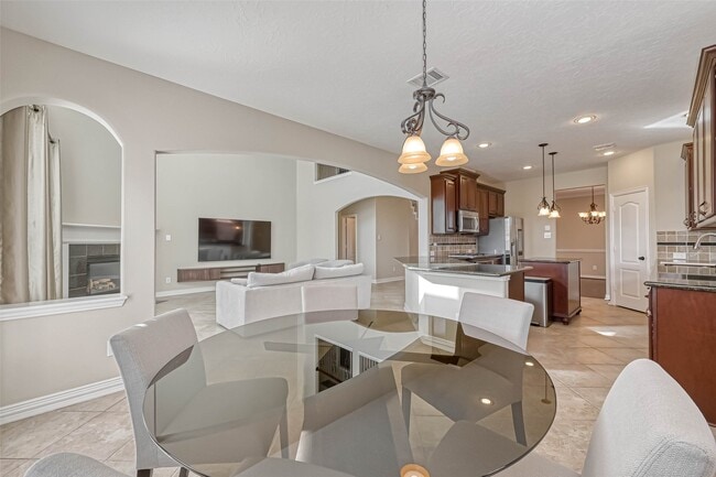 Building Photo - 17827 Circular Quay Ln