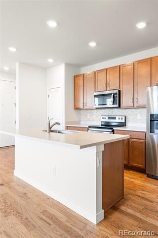 Building Photo - 23293 E Jamison Dr