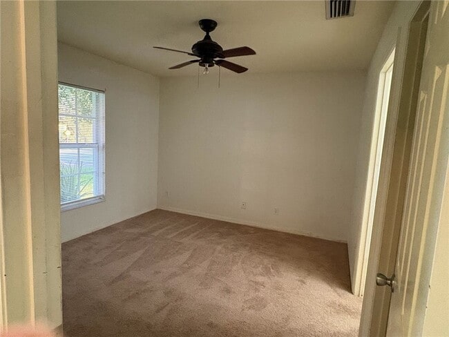 Building Photo - 2380 90th Ave