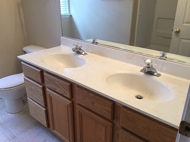 Building Photo - 32735 Innetowne Rd