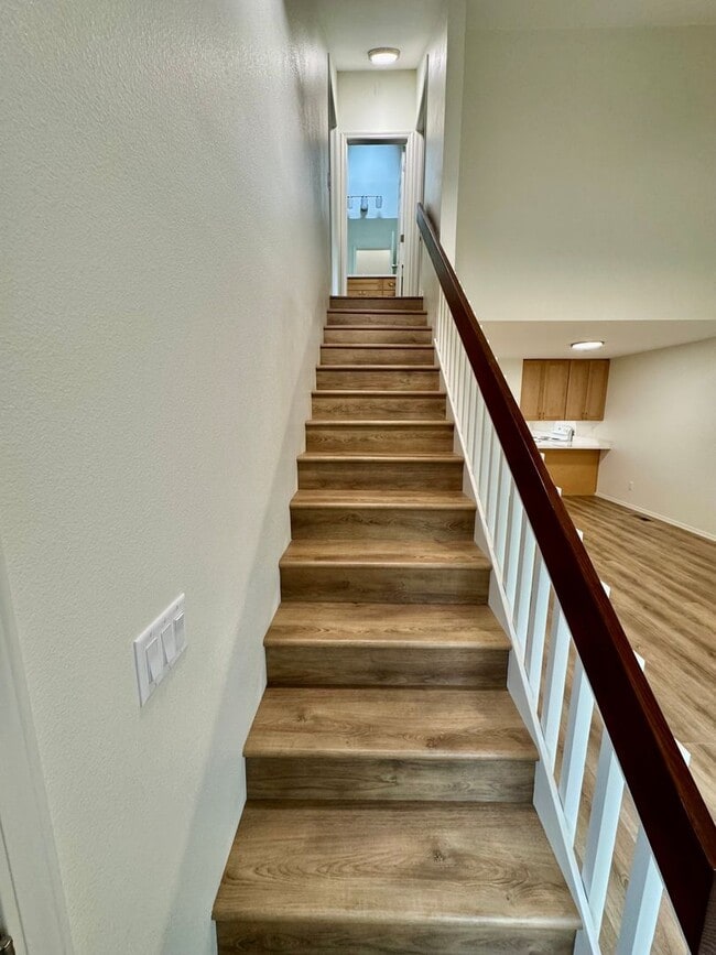 Building Photo - Two-Story Townhouse By Avery Park