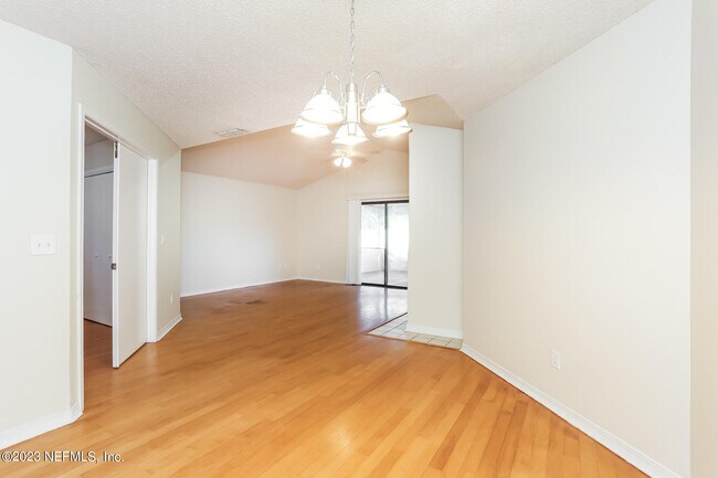 Building Photo - 11167 Caroline Crest Dr