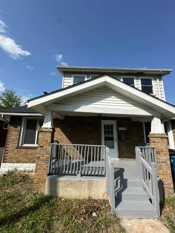 Building Photo - 8213 John Pl