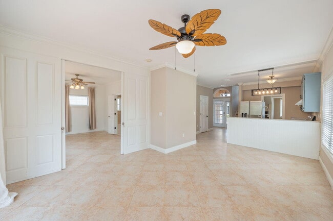 Building Photo - 272 Calusa Blvd