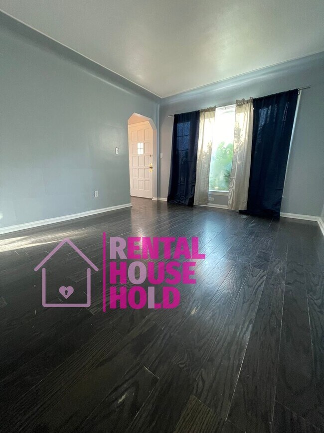 Building Photo - Security Deposit Slashed in Half- Just $50...