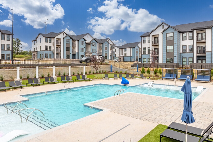 Primary Photo - Evolve at Deep River