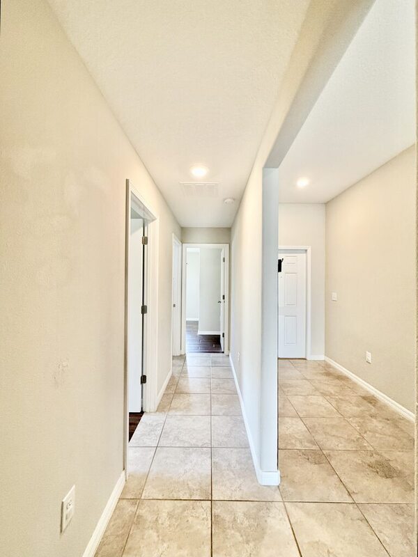 Building Photo - 17134 White Mangrove Dr