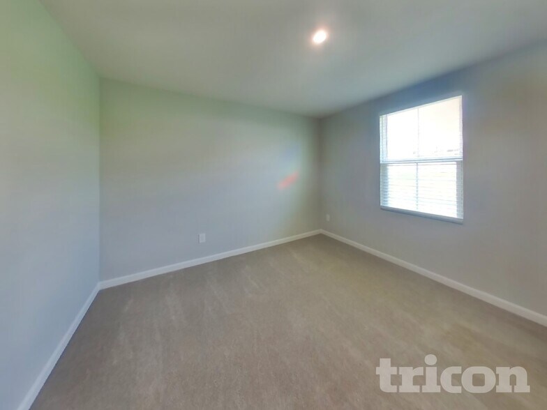 Building Photo - 4114 S Downs Cir