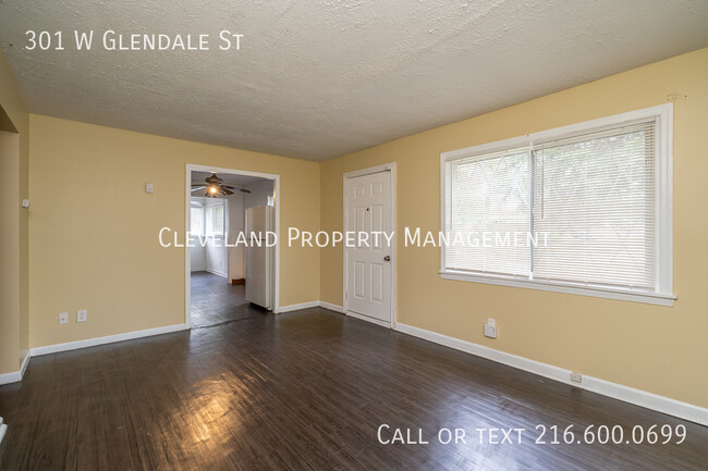 Building Photo - 301 W Glendale St