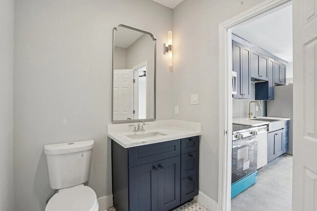 Building Photo - 1410 Elliott St