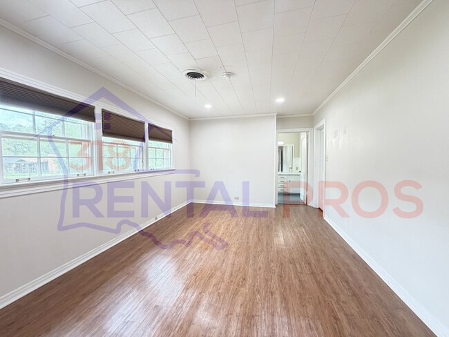 Building Photo - 4 Bed 3 Bath Home in Ruston!