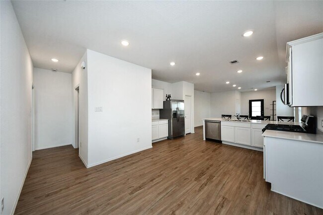 Building Photo - 19348 Villa Mesa Dr