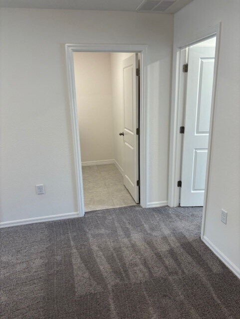 Building Photo - 3646 Majestic Dr