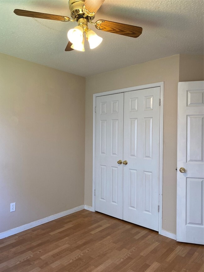 Building Photo - 4401 Egret Dr