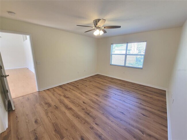 Building Photo - 5207 SW 79 Terrace