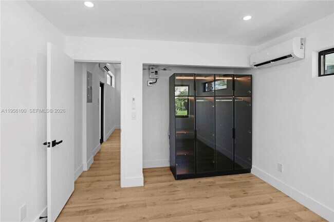 Building Photo - 7801 Byron Ave