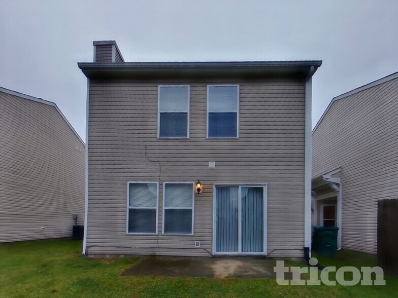 Building Photo - 6750 Pembridge Way